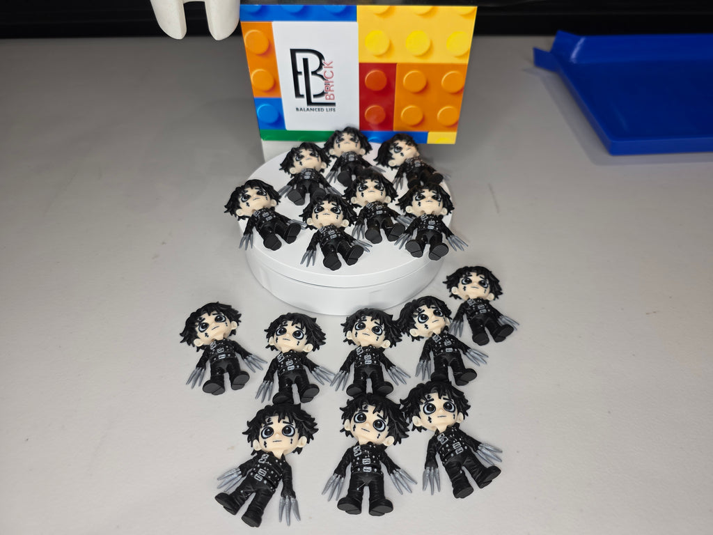 Articulated Edward Scissorhands Minifigure Collectible Keychain.