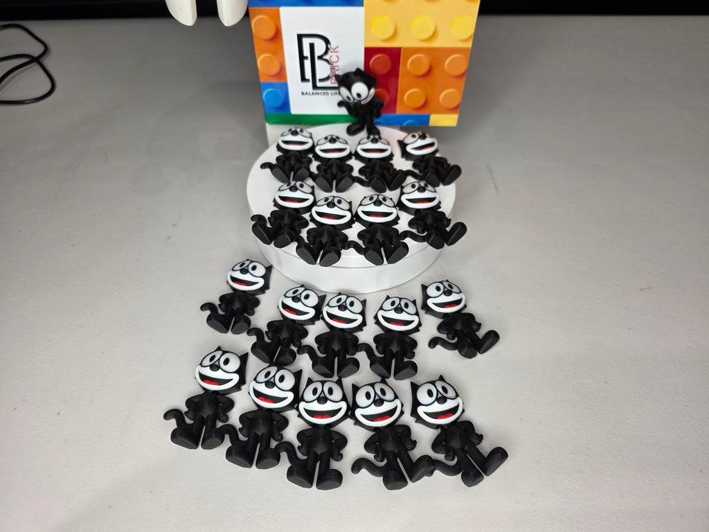 Articulated Felix The Cat Minifigure Collectible Keychain – Balanced ...