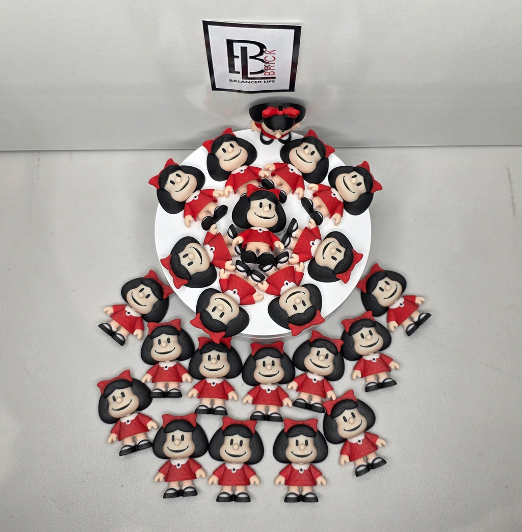 Articulated Mafalda Minifigure Collectible Keychain
