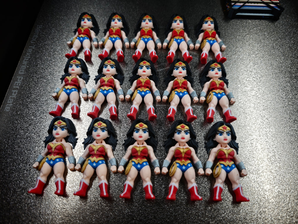 Articulated Wonder Woman Minifigure Collectible Keychain.