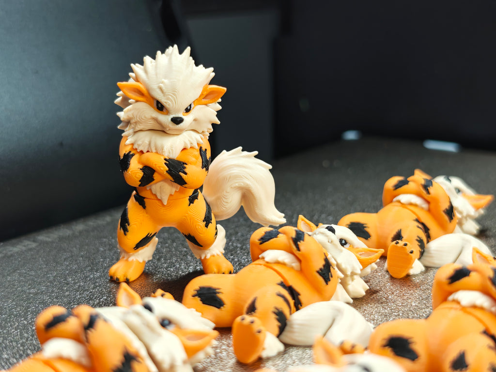 Articulated Arcanine Minifigure Collectible Keychain