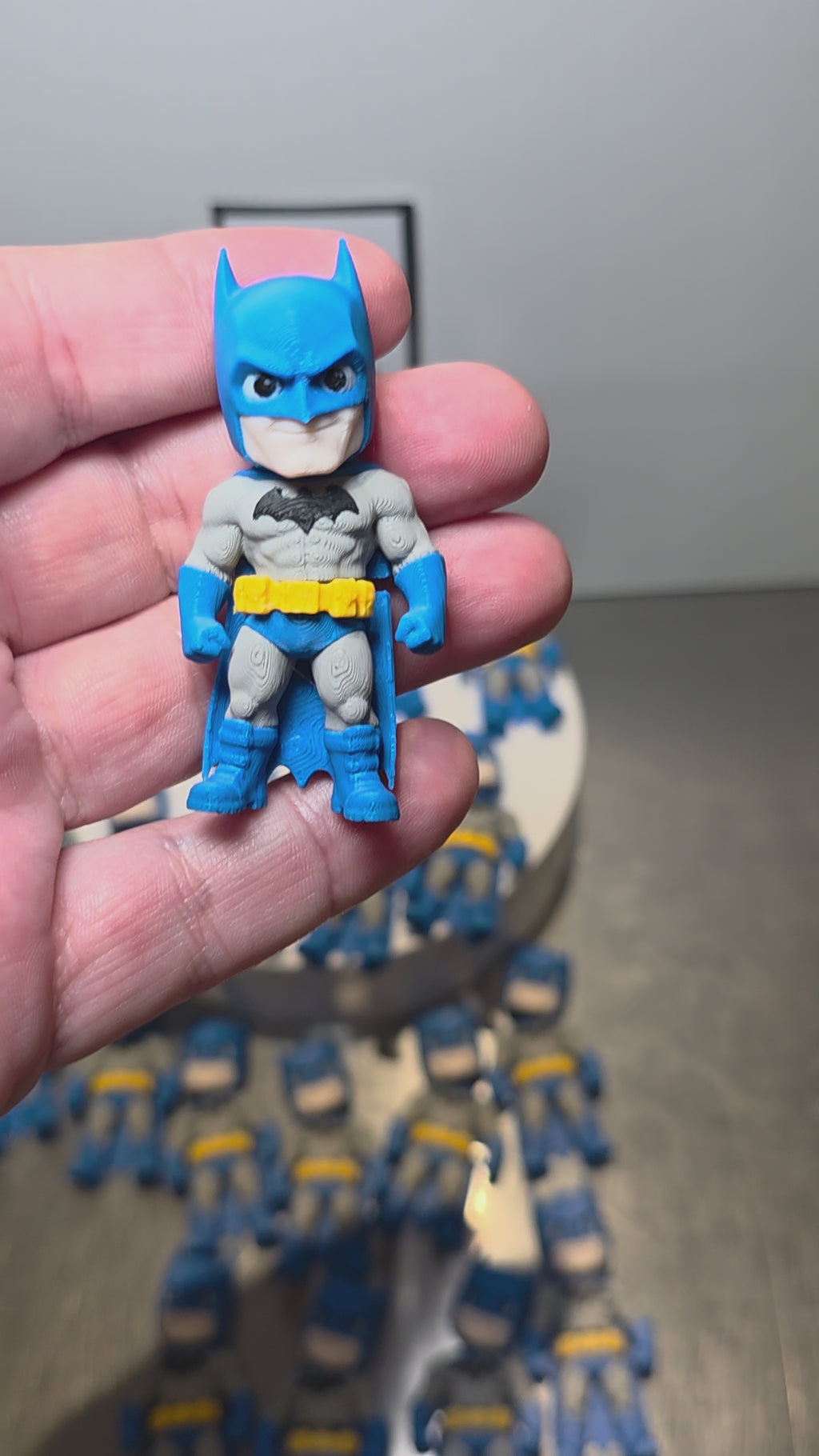 Articulated Batman Minifigure Collectible Keychain – 2 Suit Variants