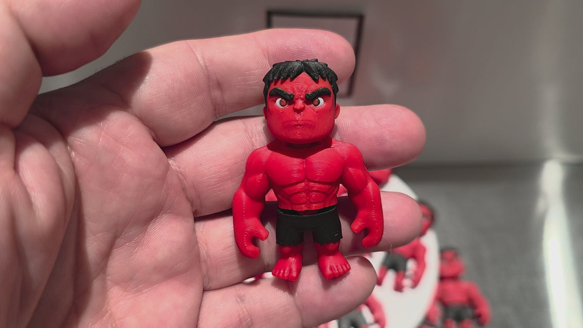 Articulated Hulk Minifigure Collectible Keychain – Green Hulk & Red Hulk Variants
