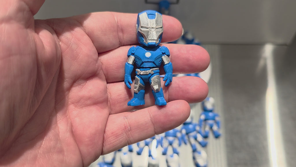Articulated Ironman Minifigure Collectible Keychain – 4 Suit Variants
